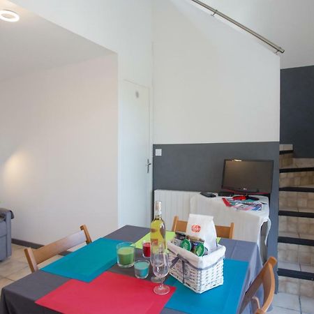 DUPLEX 4 PERSONNES A 200m DE LA MER Leilighet Hyères Eksteriør bilde